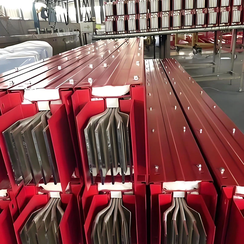 Ohnivzdorná uzavřená autobusová dráha