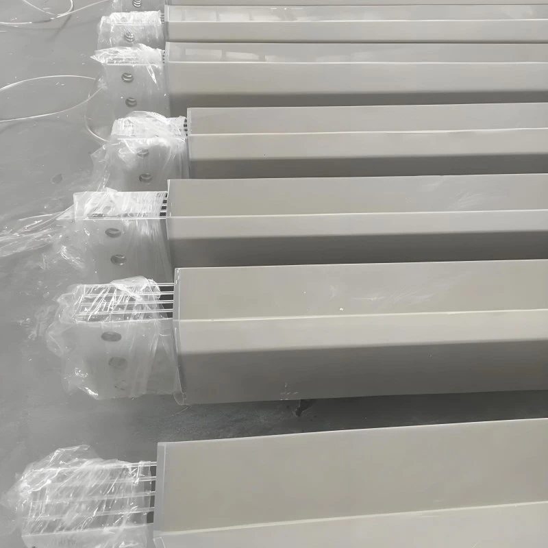 Plně uzavřený vodotěsný autobus z pryskyřice